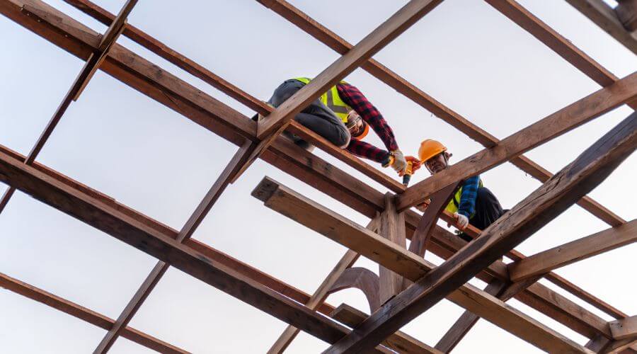 Expert new roof installation services in Gordo, AL